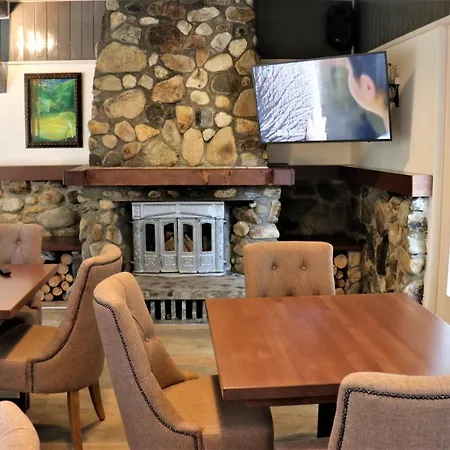 Ξενοδοχείο Trayal