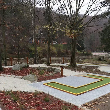 Trayal * Κρούσεβατς